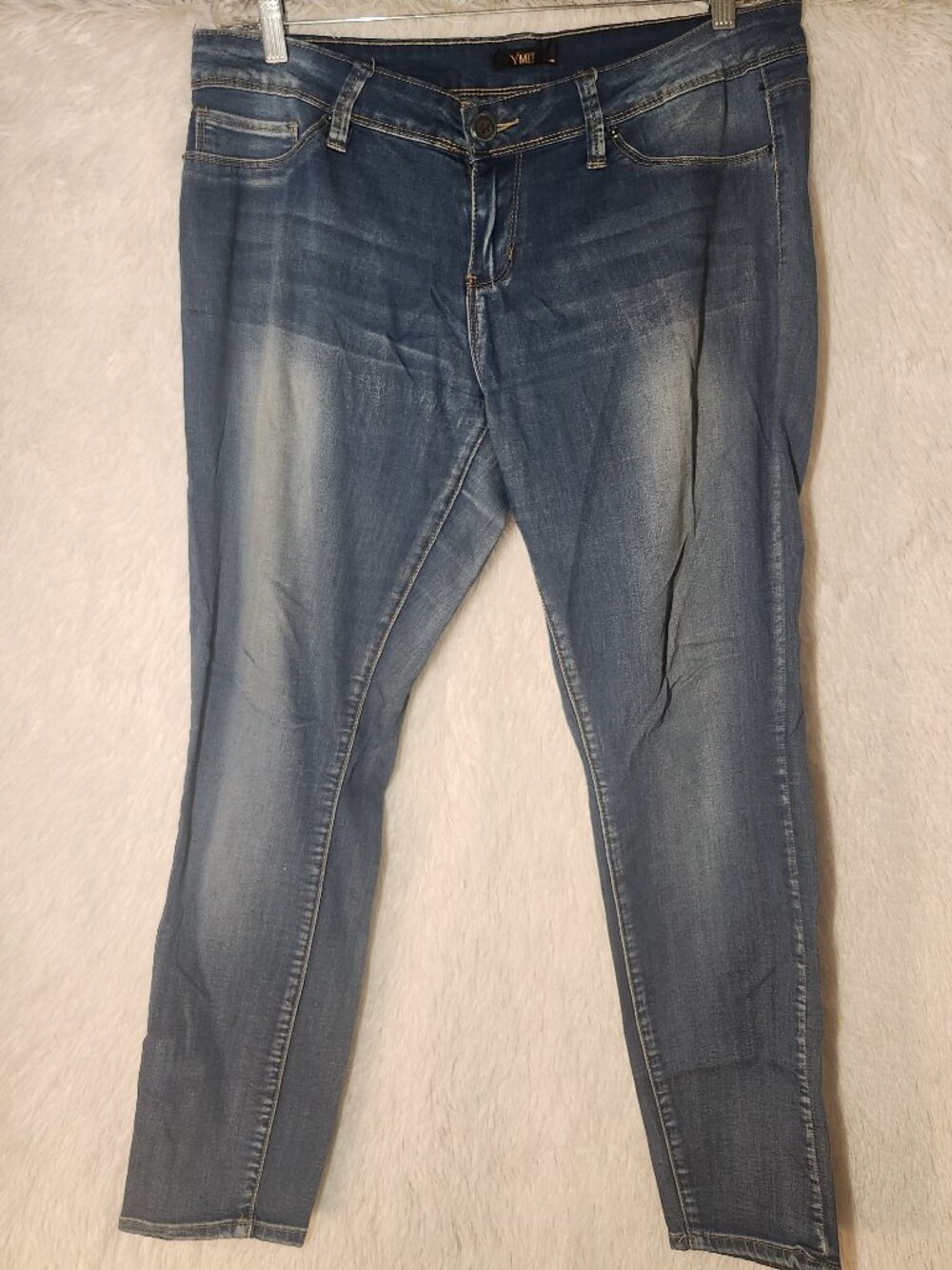YMI Women's Light Blue Washed Skinny Jeans